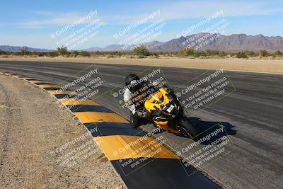 media/Feb-03-2024-SoCal Trackdays (Sat) [[767c60a41c]]/12-Turn 3 Inside (220pm)/